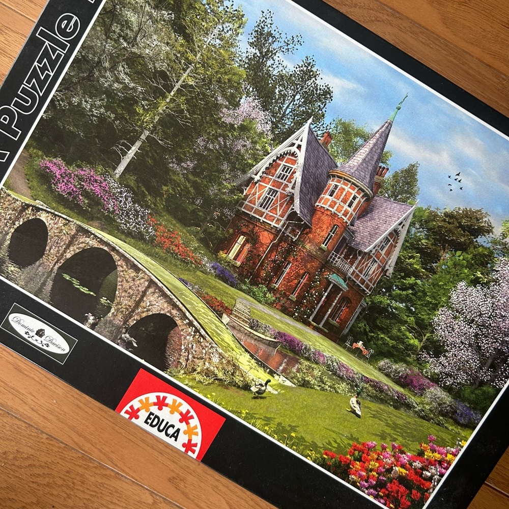 Jigsaw Puzzle: Cobbled Bridge Cottage